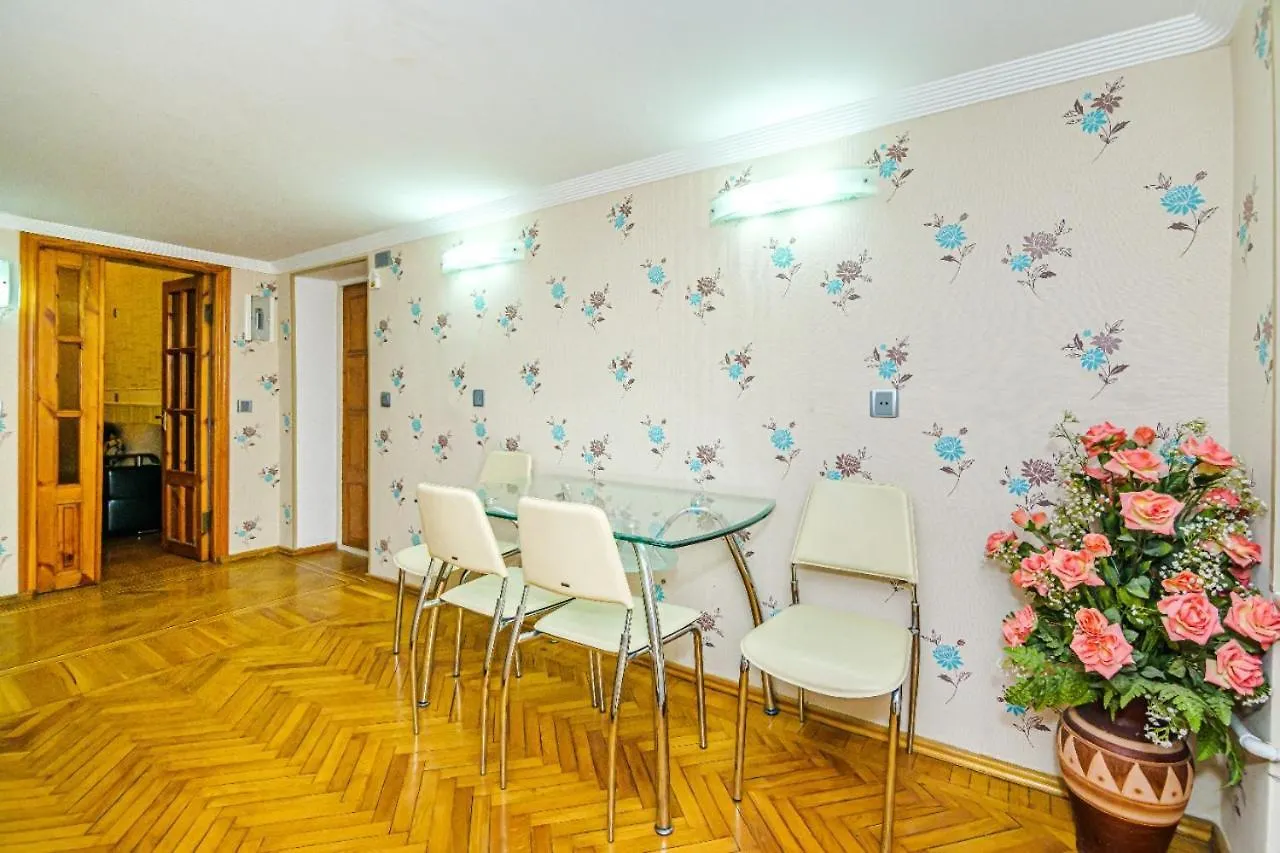 Theatrium Apartment Bakü